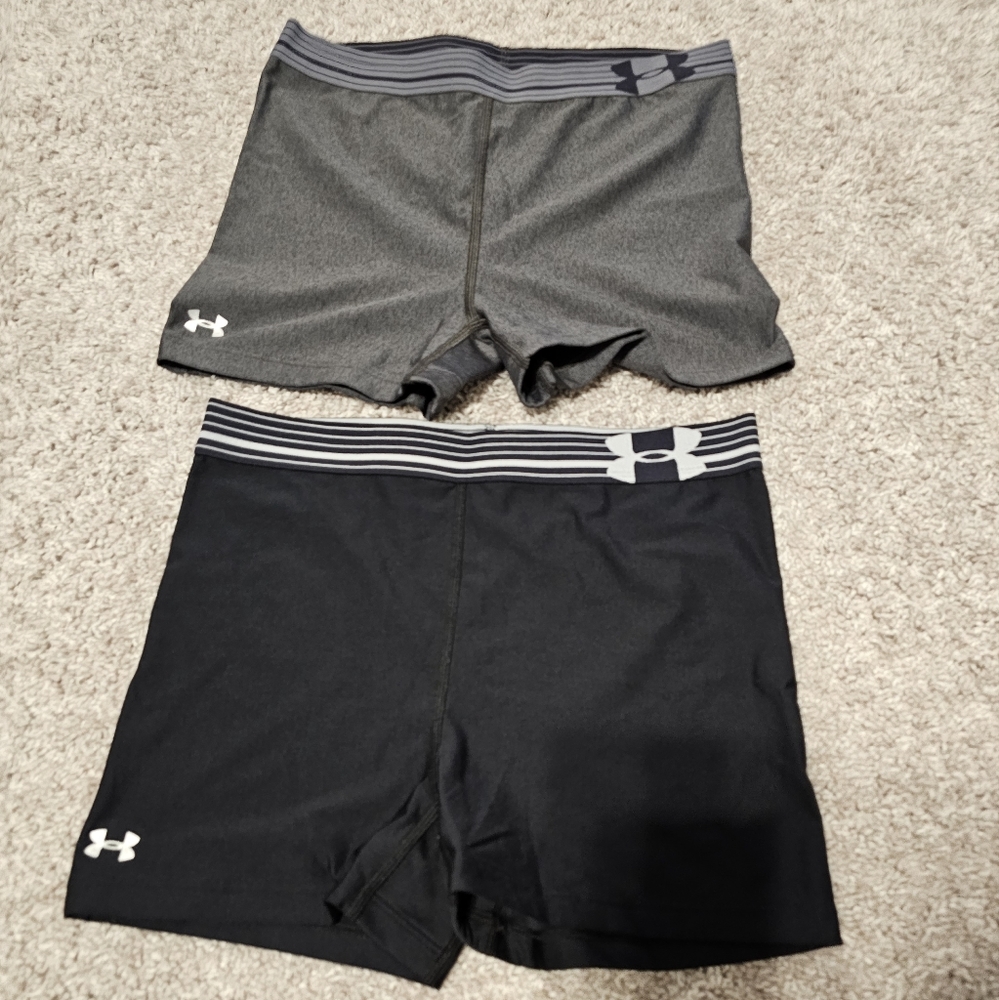 Under armour shorts (2 pair) size large